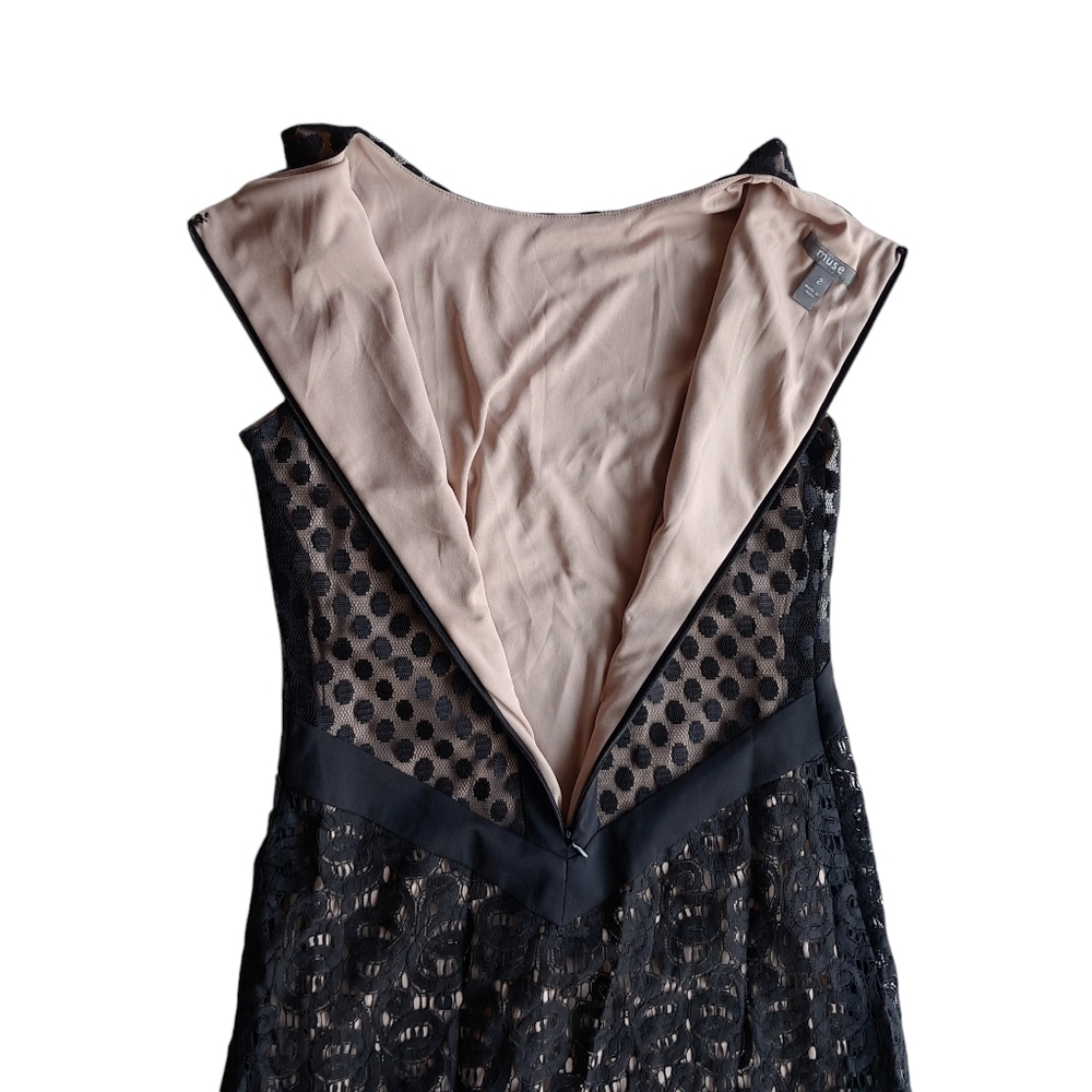 Muse Cocktail Holiday Dress - Picture 3 of 11